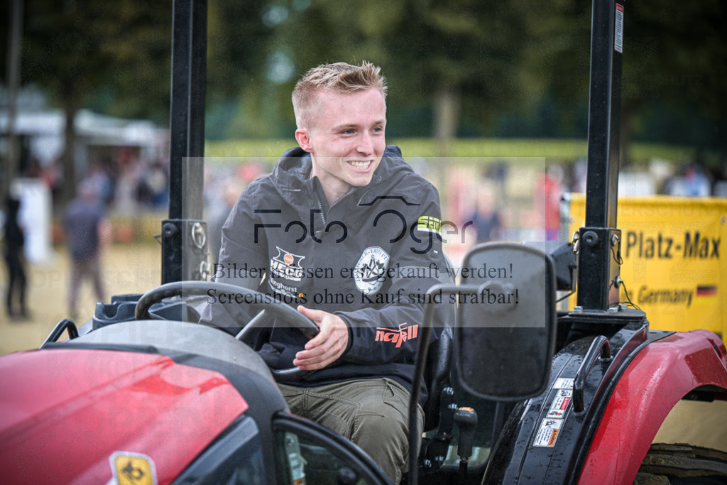 DOS_1344 | Entdecke hochwertige Reitturnierfotos von Foto Oger. Professionell, emotional und authentisch – jetzt Lieblingsmomente im Shop bestellen.Deutschlandweite Turnierfotografie. - Realisiert mit Pictrs.com