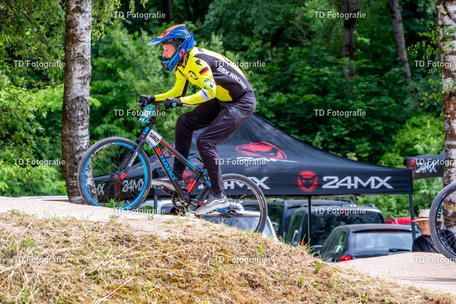 BayBMX2026-06644 | Fotogalerie von Thomas Dettweiler mit Eventbildern und lizenzfreien Fotos. Perfekt als Wandbild, für Büro, Website oder private Nutzung. - Realisiert mit Pictrs.com