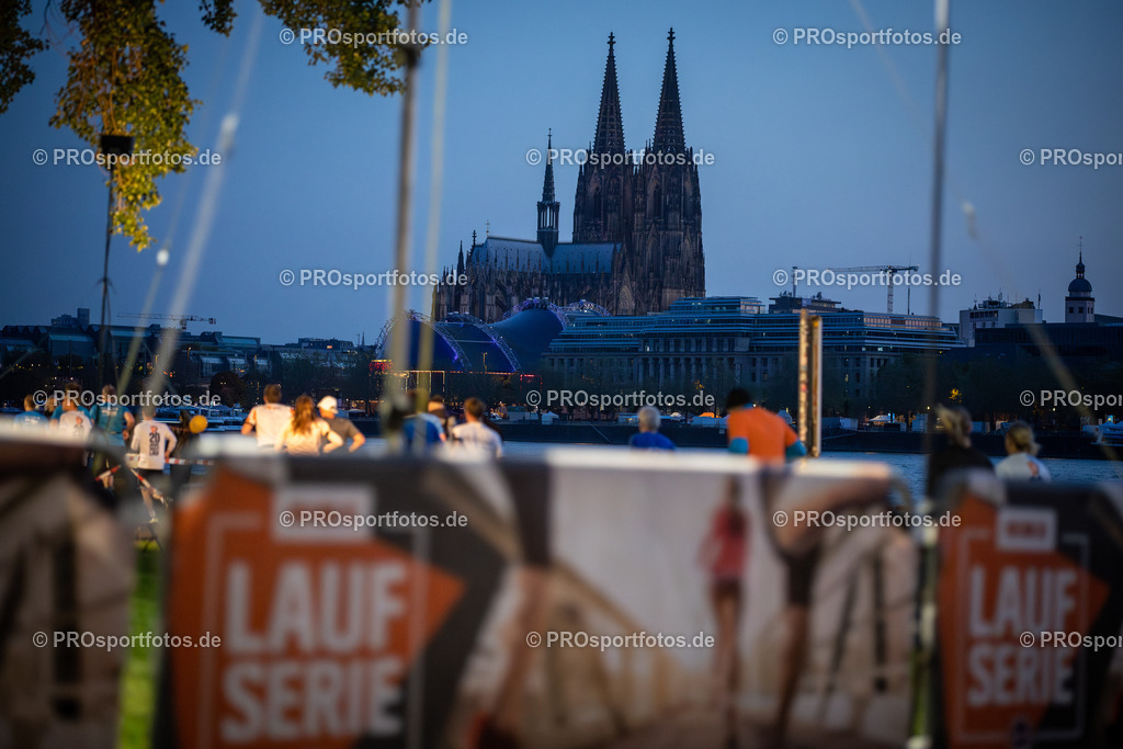 20. OBI Nachtlauf des ASV Koeln, 17.05.2023 | Koeln, 17.05.2023: Impressionen vom 20. OBI Nachtlauf des ASV Koeln rund um den Tanzbrunnen. Foto: Beautiful Sports Pressefotoagentur (www.beautiful-sports.com)
