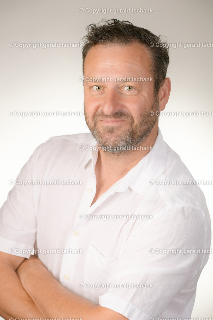 DSC_2072 | Wählen Sie hier bitte Ihr bestes Foto aus, mit diesem Bild wird Ihr Set produziert. Sollten Sie kein Bild wählen oder mehrere suchen wir das Beste aus!