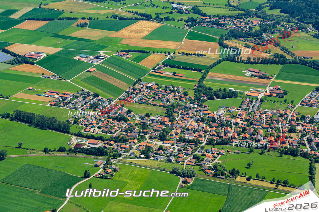 Aktuelles Luftbild von  Wielenbach - Die Luftaufnahme wurde 2022 mittels UL-Flugzeug erstellt ( keine Drohne ) - hochauflösende Kamera-Systeme von  Canon -Beste Qualität - Für grossformatige Ausdrucke geeignet. Die Geschenkidee !