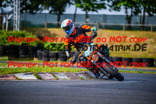 MaZZes_FotoMatrix_240430_6021986_5532 | Fotograf Mathias Schmid
Sportfotograf,
Eventfotograf,
Hochzeitsfotograf,
Portraitfotograf