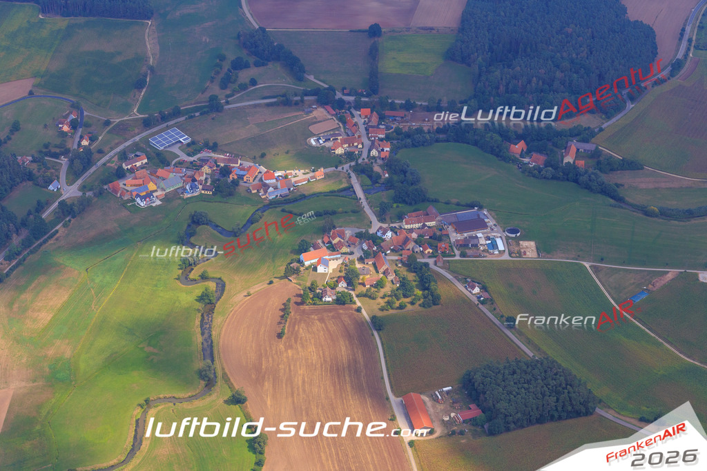 Luftbild von Kirschendorf Lichtenau - Luftaufnahme wurde 2015 von https://frankenair.de mittels Flugzeug (keine Drohne) erstellt - die Geschenkidee