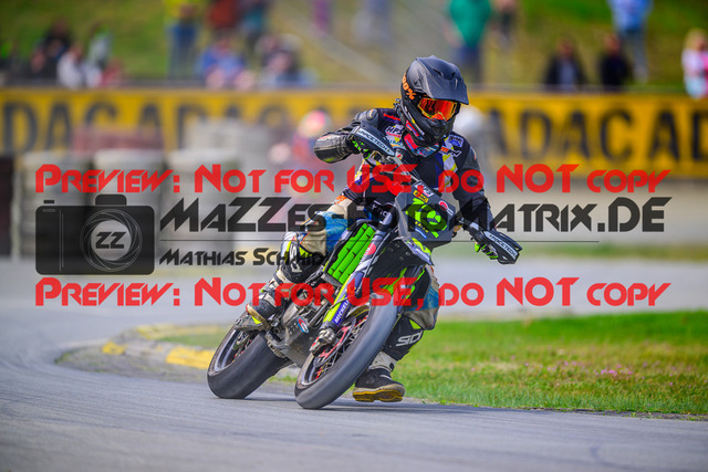 MaZZes_Fotomatrix_20250503_6007705_8600 | UE40