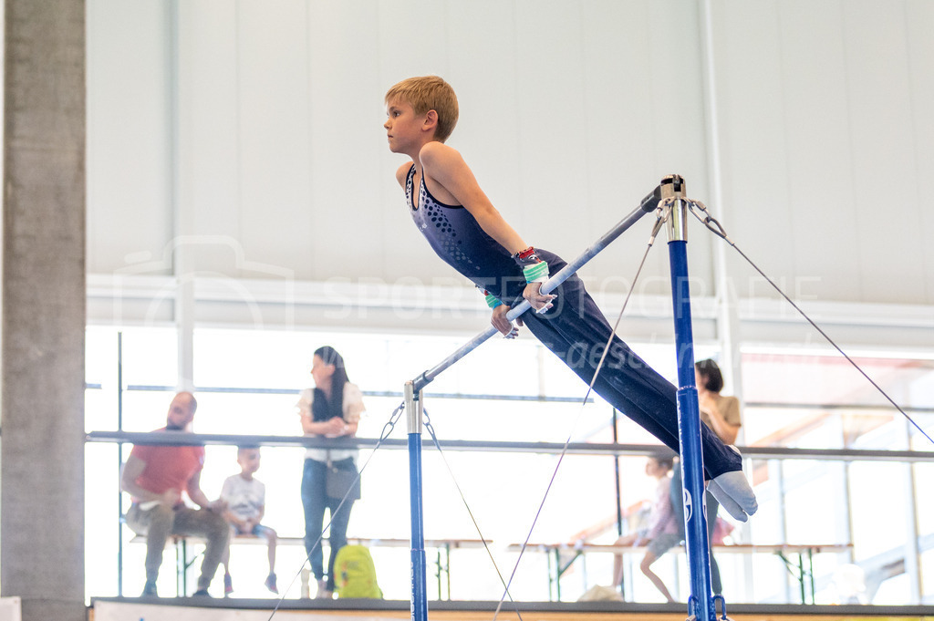 104. Zürcher Kunstturnertage Neftenbach - 15. May 2022 | 104. Zürcher Kunstturnertage Neftenbach
Turnhalle Ebni, Neftenbach
Programm 1 (P1)
Bild: Sportfotografie Markus Aeschimann | www.markus-aeschimann.ch - Realisiert mit Pictrs.com