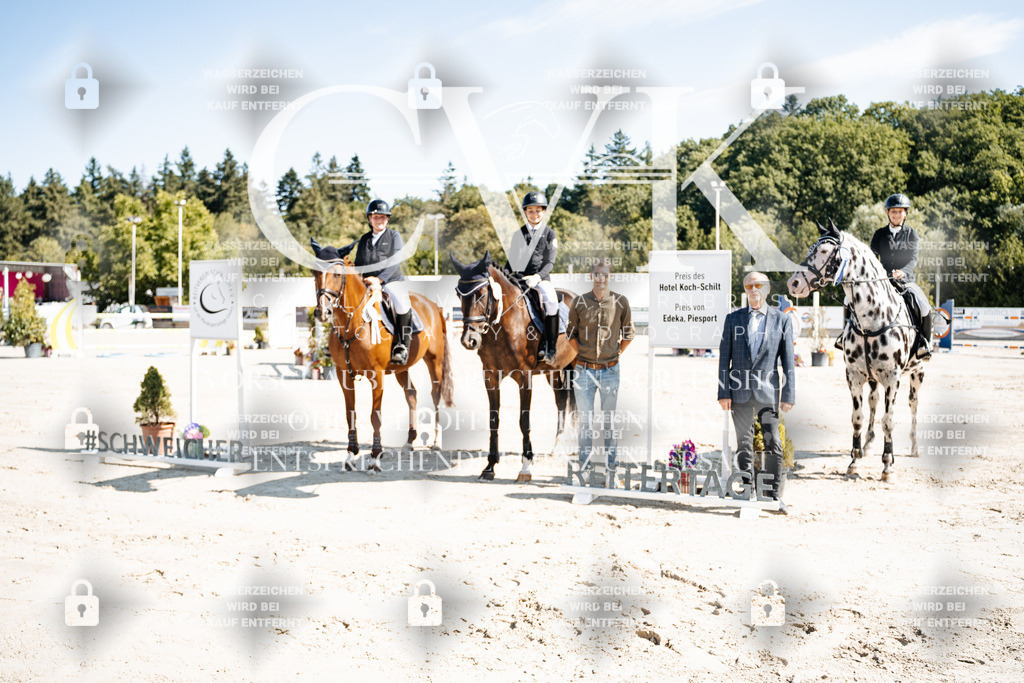 CK704826 | Turnierfotografie Pferdefotografie Trier Rheinland-Pfalz Pferdesport Reitsport Tierfotografie Sportfotografie Pferdevideo Pferdevideografie Equestrianvideography equestrianphotography  - Realisiert mit Pictrs.com