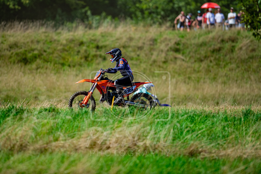 2Ex (231) | Paeschuphoto Shop - Wer nicht sucht der auch nicht findet.Ob Motocrossbilder oder von einem besuchtem Spiel, Hauptsache Action. - Realisiert mit Pictrs.com