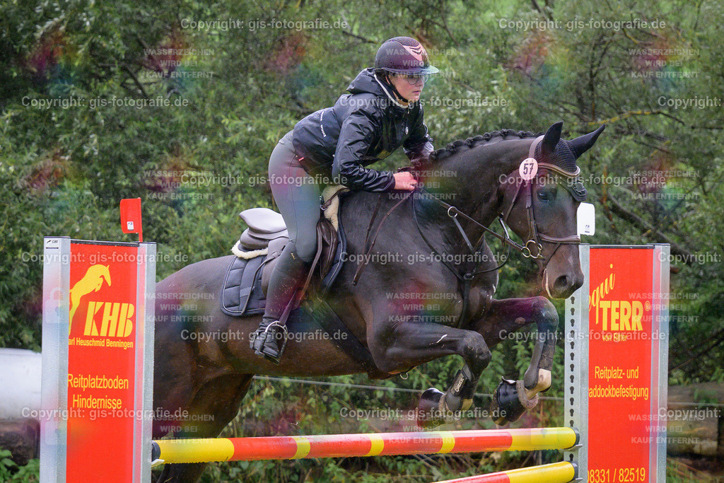 057_Werchau_Johanna_Dagoberta-Devil_A1_Springen_250802_08 | gis-fotografie