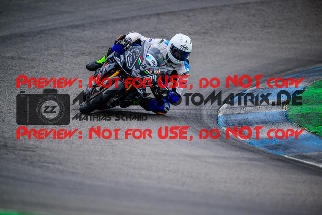 MaZZes_FotoMatrix_240614_6007705_5469 | WEISS