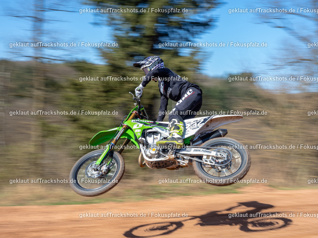 Schweyen040525-14 | Trackshots.de / Fokuspfalz.de - Realisiert mit Pictrs.com