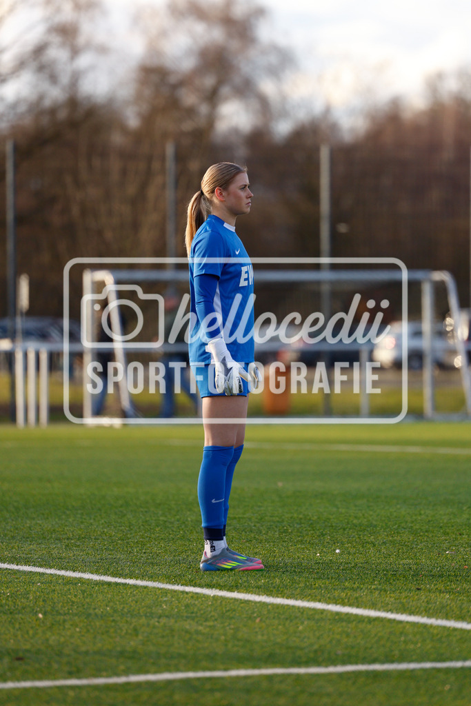 Fußball I Frauen I Saison 2025-2026 I AOK NFV Pokal I SV Meppen 1912 e.v. U20 2 - SpVg Aurich I 01.03.2026-64 | Carla Mia Steenken (24, SV Meppen 1912 e.v.) - Realisiert mit Pictrs.com