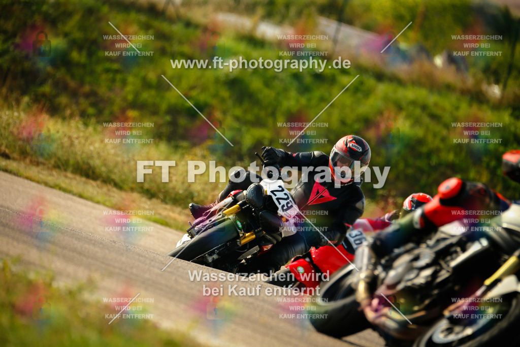 _MOT6103 | Hier findet Ihr Bilder von Touristenfahrten auf der Nürburgring Nordschleife oder von anderen Veranstaltungen die ich besucht habe. Viel Spass beim Durch Schauen 