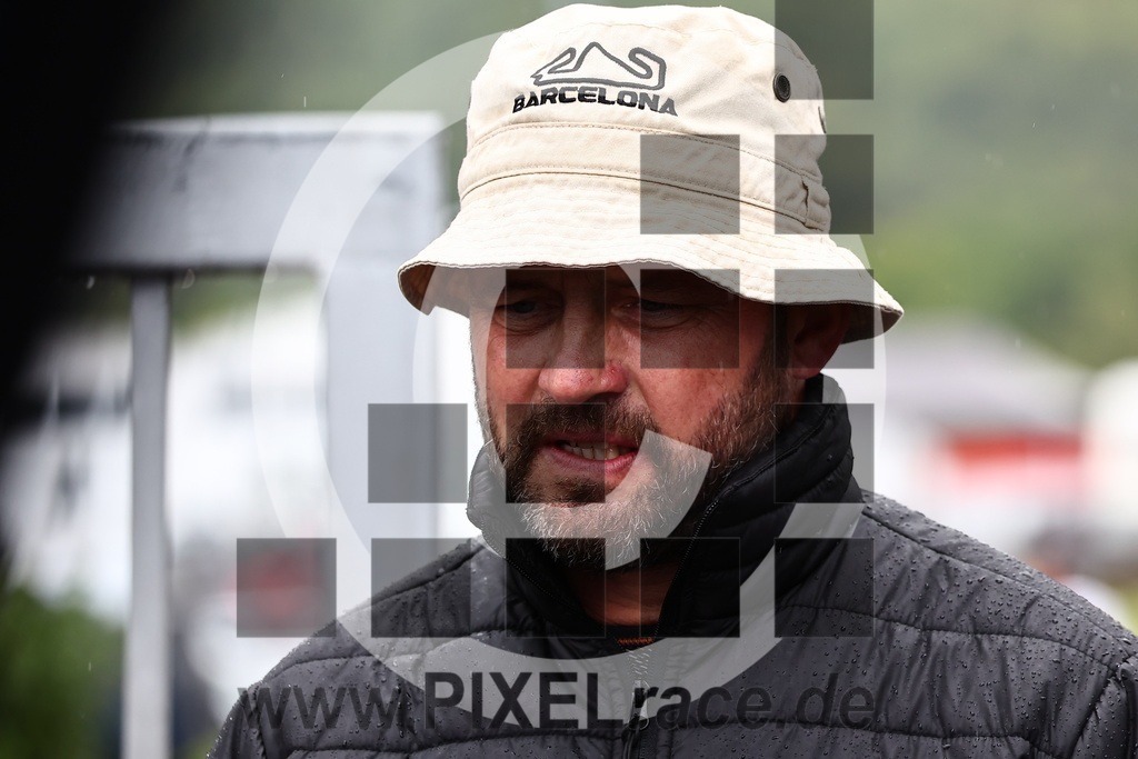 social-20250823_07164 | Schöne Erinnerungen an spannende Momente - das festzuhalten ist unser Job. PIXELrace.de ist seit 2003 auf den Rennstrecken Europas unterwegs um die Action draußen beim Fahren und die wunderbare Stimmung imm Fahrerlager für euch einzufangen.