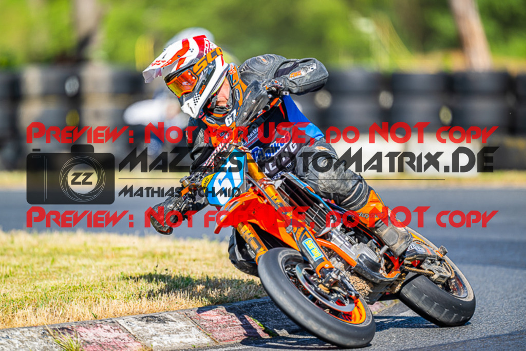 MaZZes_FotoMatrix_220528_3844 | Fotograf Mathias Schmid
Sportfotograf,
Eventfotograf,
Hochzeitsfotograf,
Portraitfotograf