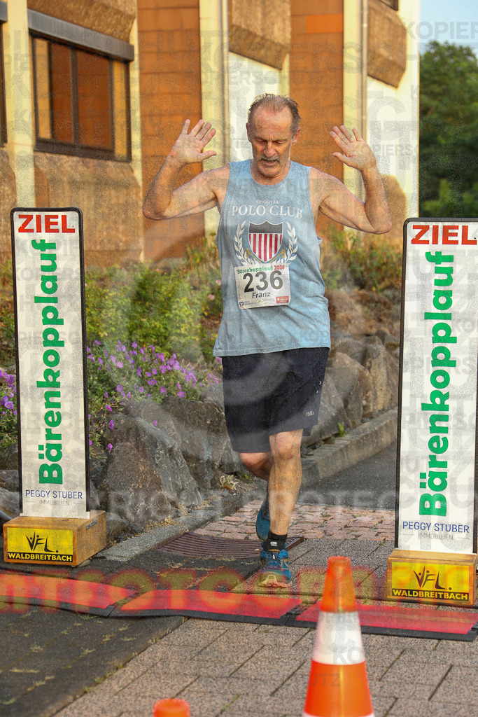 240802_1958_EX1_6981 | Sportfotografie im Rhein-Sieg Kreis, Köln, Bonn, NRW, Rheinland Pfalz, Hessen, etc. Unser Tätigkeitsfeld umfasst den Laufsport vom Volkslauf über den Marathon, Duathlon, Triathon bis zum Ultralauf wie Kölnpfad Ultra oder Schindertrail.