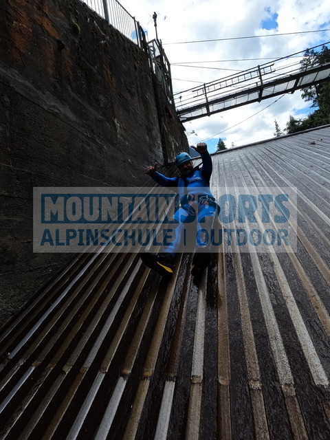 GOPR1737 | Bestelle die Bilder deines Berg- oder Wasser-Abenteuers mit Mountain Sports bequem von zu Hause aus direkt über unseren Online Fotoshop von pictrs.com. - Realisiert mit Pictrs.com