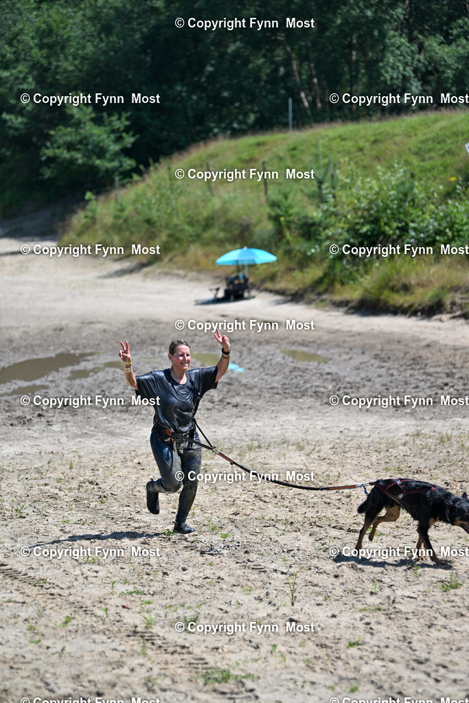 DSC_5846 | Hallo und herzlich Willkommen auf meiner Shop-Seite Fynn Most.

Ich wünsche Dir viel Spaß beim stöbern durch die Bilder, wenn Du Fragen hast oder Bilder vermisst, kannst du mir gerne eine Nachricht schreiben. - Realisiert mit Pictrs.com