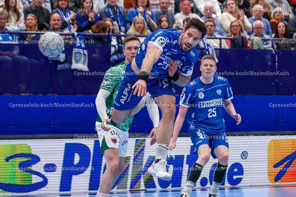 xkwix12042602025 | 2026.04.12, xkwix, Handball, HBL, TBV Lemgo Lippe -  Füchse Berlin, PHOENIX CONTACT arena, 28.Spieltag, Saison 2025 / 2026: Tim Suton (TBV Lemgo Lippe #23) beim Wurf DFB regulations prohibit any use of photographs as image sequences and or quasi-video. Photo: xKamilxWilkowskixPressefotoKochx