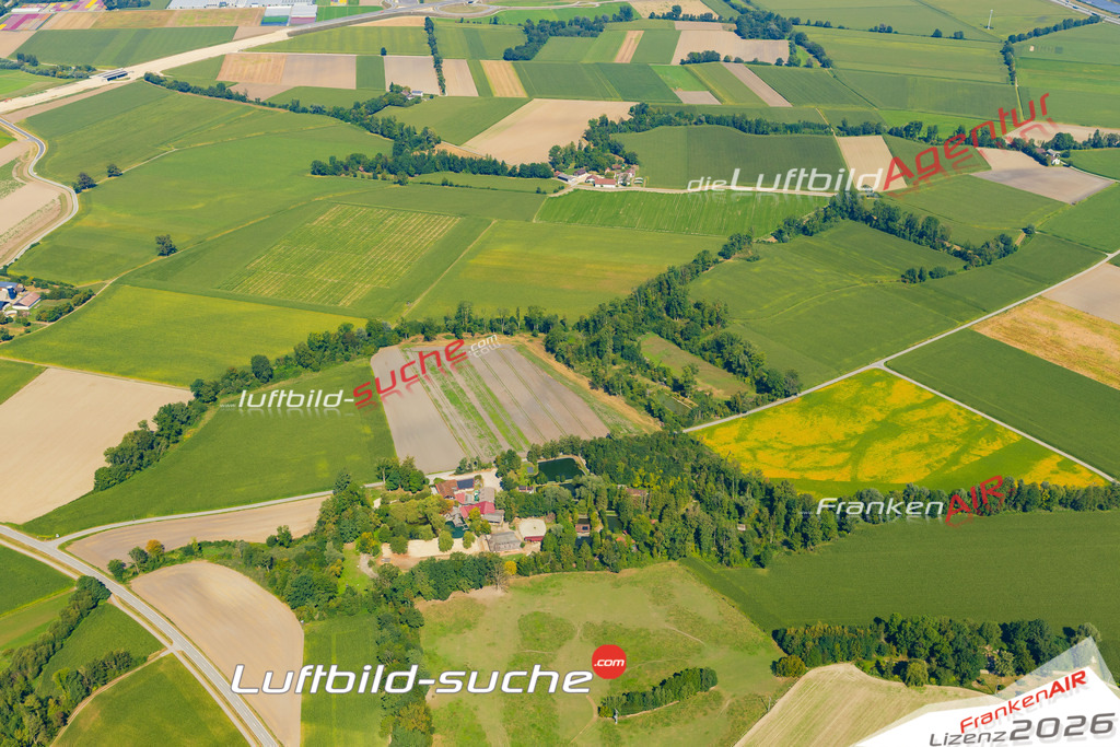 Luftaufnahme von Niederindling Pocking Bild- Das Luftbild wurde 2025 vom UL-Flugzeug heraus erstellt ( keine Drohne ) - Hochauflösende Luftaufnahme -Nicht vergleichbar mit Google Maps oder Satelittenbilder- Die Geschenkidee !Mit Lizenz und Bildrechte bestellbar