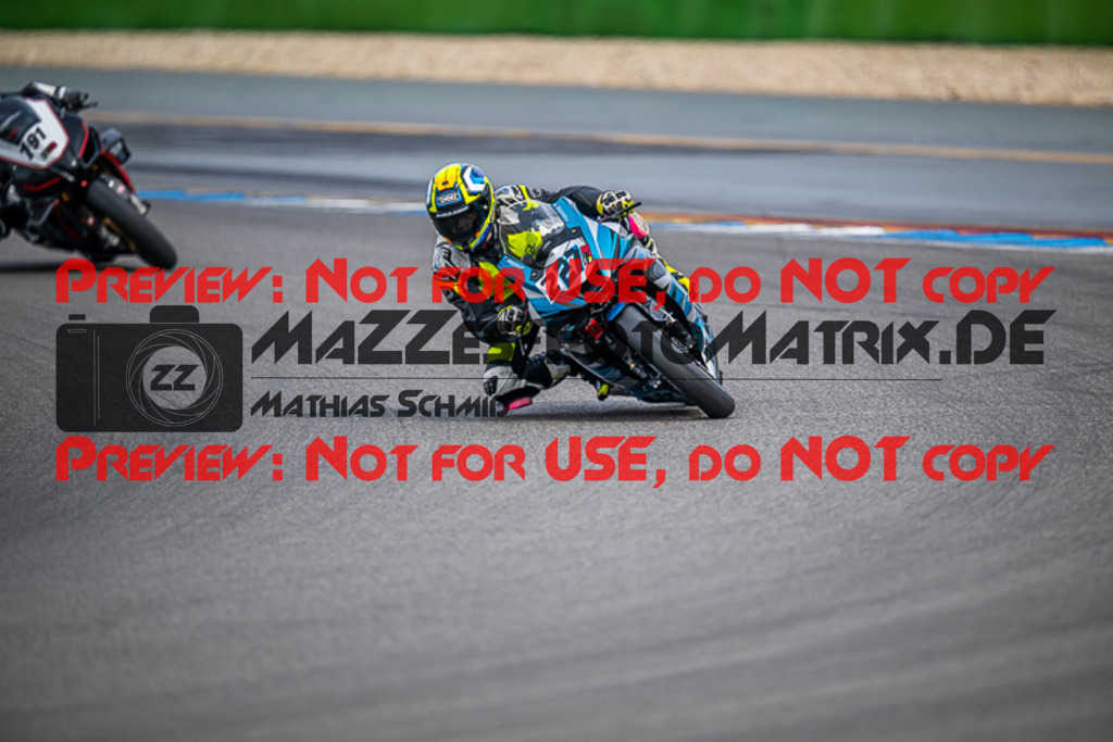 MaZZes_FotoMatrix_230410_5670 | ROT