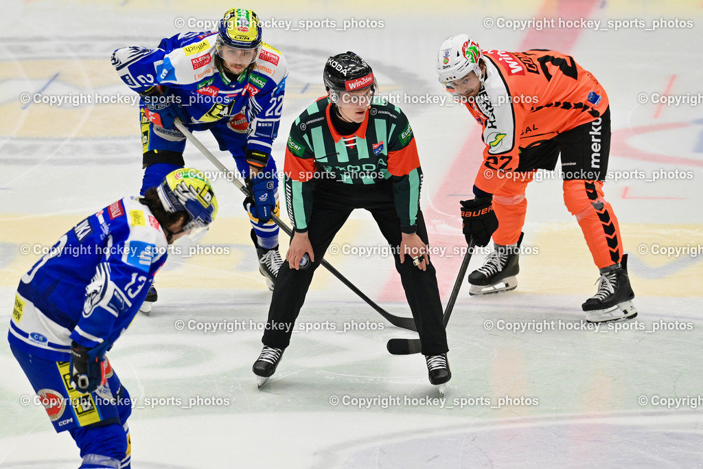 EC IDM WÄRMEPUMPEN VSV vs. MOSER MEDICAL GRAZ99ERS | HUBER ANDREAS Referee, #13 Adam Helewka EC VSV, #22 Nikita Scherbak EC VSV, #22 Kevin Conley Graz 99ers, EC IDM WÄRMEPUMPEN VSV vs. MOSER MEDICAL GRAZ99ERS, EC IDM WÄRMEPUMPEN VSV vs. MOSER MEDICAL GRAZ99ERS am 17.03.2026 in Villach (Stadthalle Villach), Austria, (Photo by Bernd Stefan)