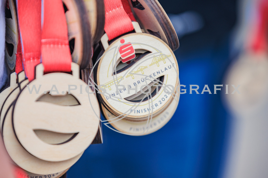 0C8A2443 | Sport-,  Presse- und Eventbegleitung!
Contact me !
