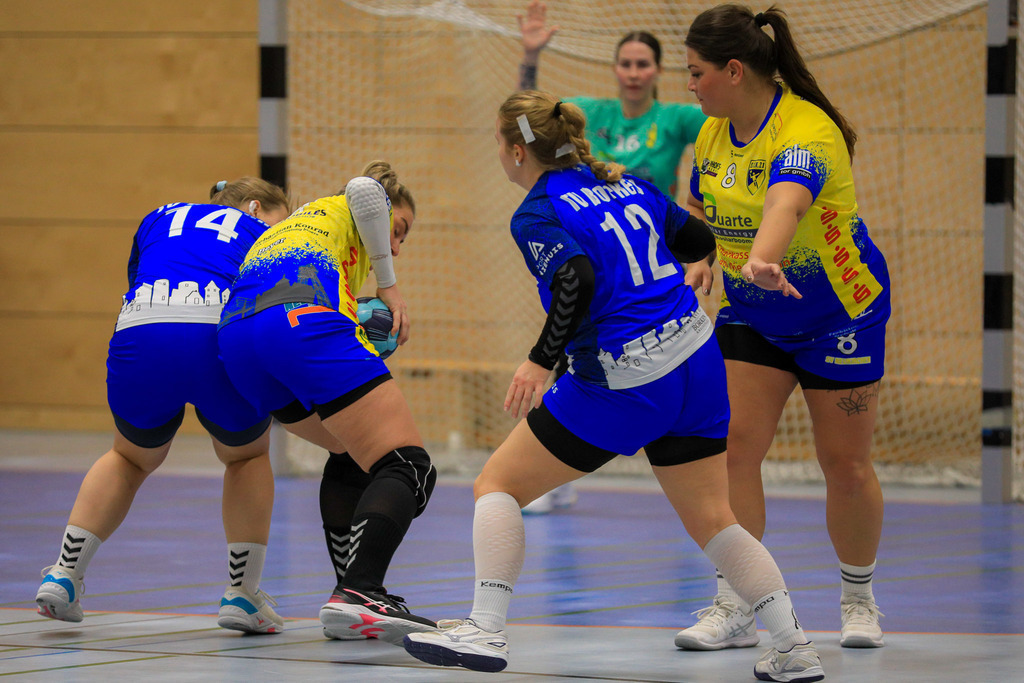 TvBorkenIII_SVN_161125_058 | Bildergalerie von Sport-Ereignissen aber auch von weiteren spannenden Dingen - nicht nur vom Niederrhein. In Anlehnung an den bekannten Spruch von Hanns Dieter Hüsch heißt das Motto: "Niederrhein ist überall".  - Realisiert mit Pictrs.com