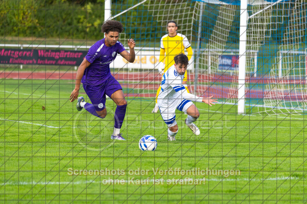 20261010_154935_0488_(c)_by_PhotoPeet | #,1.FC Eislingen (weiß) vs. TSV Bernhausen (lila), Fussball, Landesliga 2 - wfv, 11. Spieltag, Saison 2026/2027, Rasenplatz, Eichbachstation, Haldenstraße, 73054 Eislingen, 10.10.2026 - 15:30 Uhr,Foto: PhotoPeet / Sport- &amp; Eventfotografie / Peter Harich
