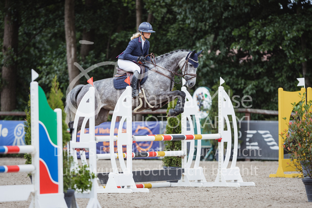 220705_Mühlen_SprPf-A3-335 | Late Entry Mühlen
05.07.2022
03 Springpferde-A**, 4-6jährige Pferde