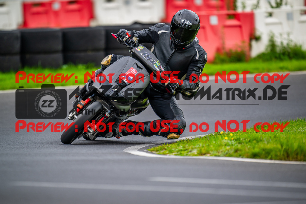 MaZZes_FotoMatrix_230827_4333 | K2