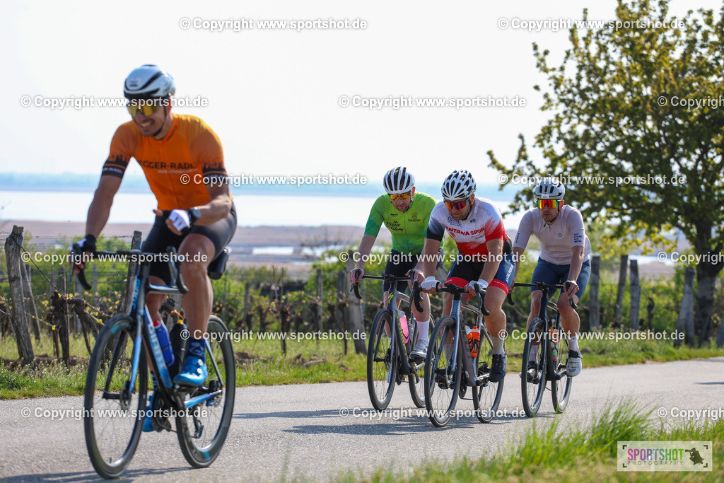 IMG_0992 | @sportshot_your_pictrs #yourpictures#roadtowm2029 #nrm #neusiedlerseeradmarathon #neusiedlersee #neusiedlerseetourismus #burgenland #mörbisch #nrm26 #burgenlandtourismus #voglundco #poweredbyburgenlandtourismus #radsport #rad #marathon #ucigranfondo #visitburgenland #ucigranfondoworldseries