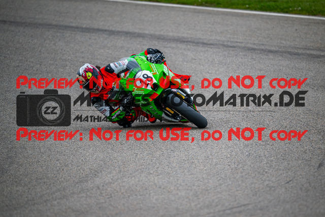 MaZZes_FotoMatrix_240503_6007705_7035 | STK1000