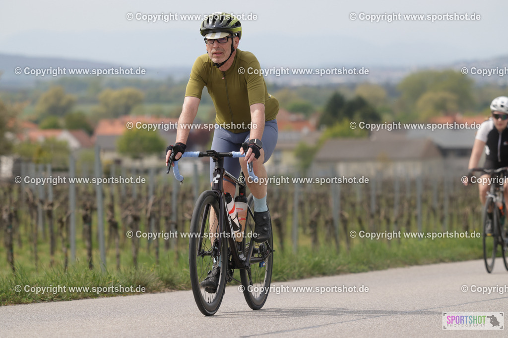 368A5497 | Neusiedlersee Radmarathon 2026@sportshot_your_pictrs #yourpictures#roadtowm2029 #nrm #neusiedlerseeradmarathon #neusiedlersee #neusiedlerseetourismus #burgenland #mörbisch #nrm26 #burgenlandtourismus #voglundco #poweredbyburgenlandtourismus #radsport #rad #marathon #ucigranfondo #visitburgenland #ucigranfondoworldseries