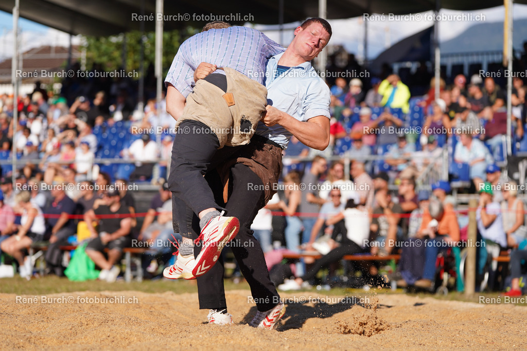 DSC00456 | René Burch leidenschaftlicher Fotograf aus Kerns in Obwalden.  Hier finden sie Sport, Landschaft und Natur Fotografie.
 - Realisiert mit Pictrs.com