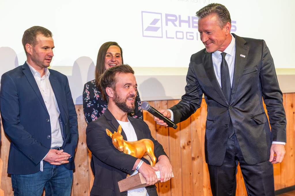 top-top.de 260306-054 | Foto, Video, Fotografie, Videografie, Fotobox, DJ, Discjockey, Musik, Musikbox, Veranstaltung, Photobooth, Amazon, Ebay, Buchtipp, Bestseller, Autor, Verlag, Buch, Wesel, Hamminkeln, NRW, Dinslaken, Rees, Drohne, Hochzeit, Party, Fotobox, Wesel, Fotograf