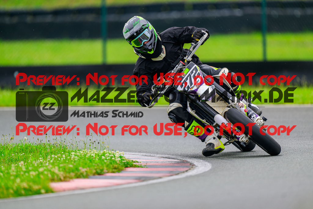 MaZZes_FotoMatrix_240622_6007705_3986 | S4