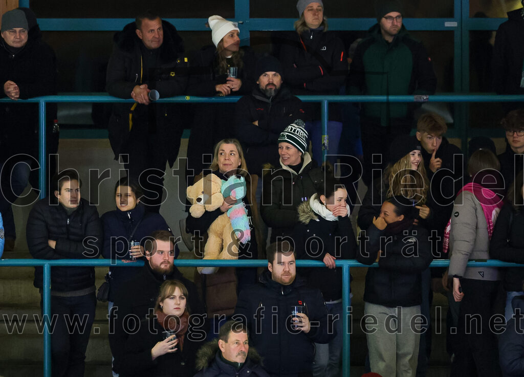 2025-12-05_065_TSV_Erding_gegen_Stuttgart_Rebels | Erding, Deutschland, 05.12.2025:Eishockey, Oberliga Süd 2025 / 2026, 23. Spieltag, TSV Erding gegen Stuttgart Rebels, Endergebnis: 5:6Foto: Christian Riedel / fotografie-riedel.net