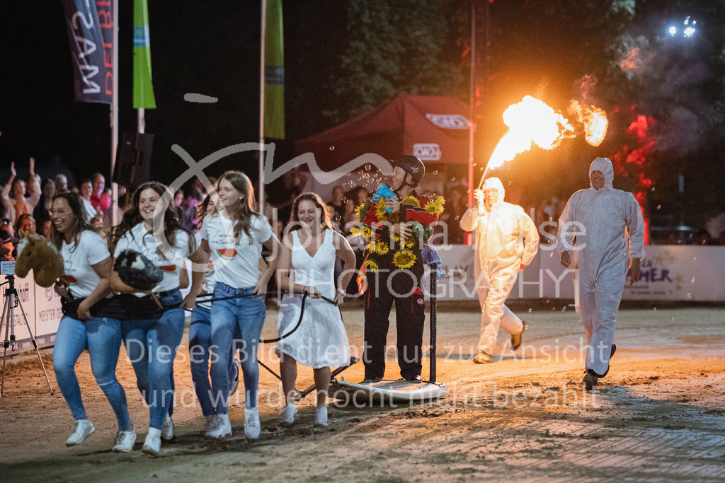 230827_Delbrueck_Kostuem-788 | Deine schönsten Turniermomente als professionelle Fotos! Entdecke hochwertige Pferdesport-Fotografie im Online-Shop. Jetzt Fotos finden & bestellen!