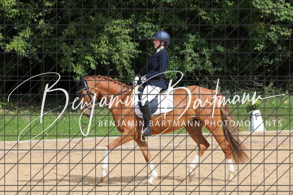 AZ2A2134 | Benjamin Bartmann Photomoments