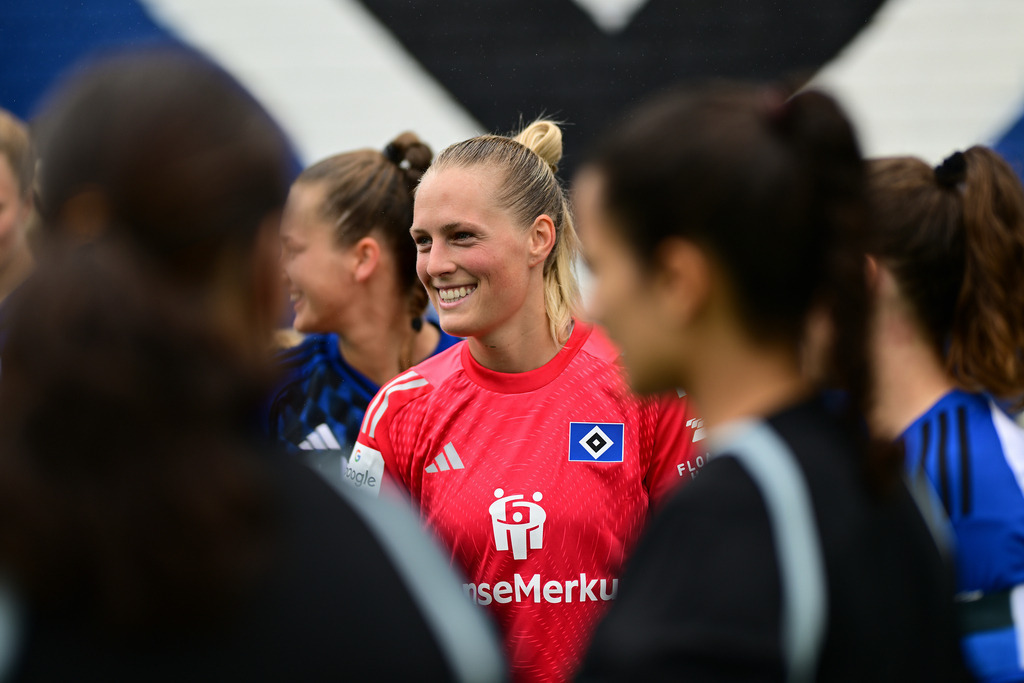 Fußball I Frauen I Saison 2025-2026 I Testspiel I Hamburger SV - FC Viktoria 1889 Berlin | Der Sportfotograf. - Realisiert mit Pictrs.com