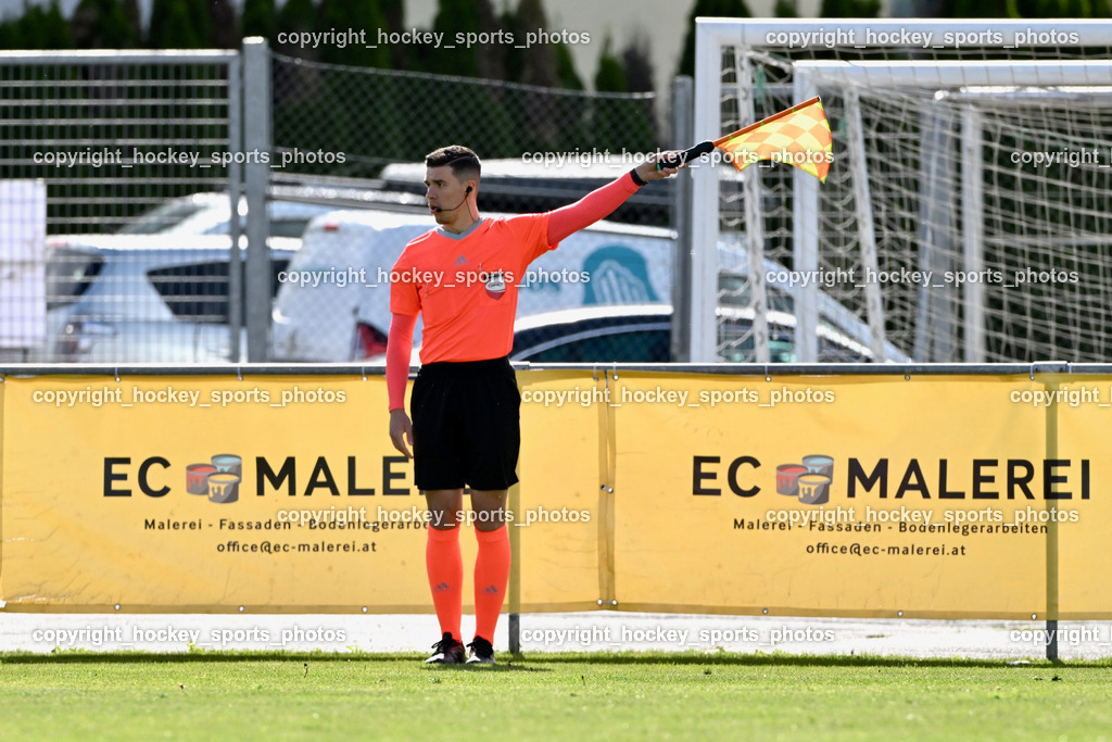 ASK Klagenfurt vs. SK Vorwärts Steyr 21.4.2024 | Senaid Covic Referee, ASK Klagenfurt vs. SK Vorwärts Steyr 21.4.2024, ASK Klagenfurt vs. SK Vorwärts Steyr am 21.04.2024 in Klagenfurt (ASK Sportzentrum Fischl), Austria, (Photo by Bernd Stefan)