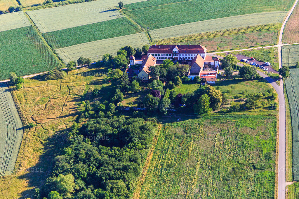 Luftbild: Werkstatt für verborgene Talente gemeinnützige GmbH im Haftelhof aus Süden in Schweighofen im Bundesland Rheinland-Pfalz in Deutschland. Foto: IMG_100996.jpg vom 17.06.2017 durch Werner Riehm/FLY-FOTO.deWWW.HAFTELHOF.ORG
