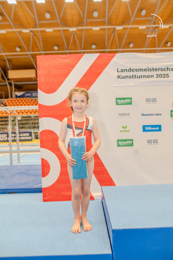 DSC_1597 | "Fussifoto.com – Ihr Ansprechpartner für hochwertige Fotografie! Entdecken Sie kreative Bilder und professionelle Dienstleistungen. Kontaktieren Sie uns für Ihre Projekte!"