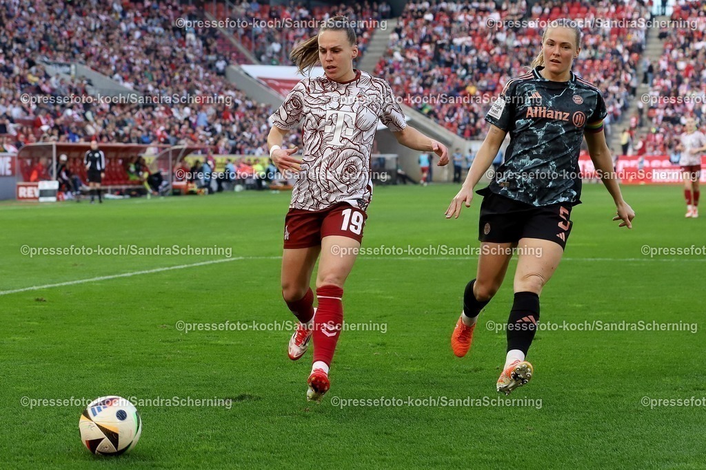 xSSC09032501021 | 09.03.2025, xsscx, Frauen Fußball, 1. FC Köln - FC Bayern München, 1. Fußball Bundesliga, 16. Spieltag, RheinEnergie-STADION, Saison 2024 2025: Dora Zeller (1. FC Köln 19) im Zweikampf gegen Magdalena Eriksson (FC Bayern München 5) DFB regulations prohibit any use of photographs as image sequences and or quasi-video.