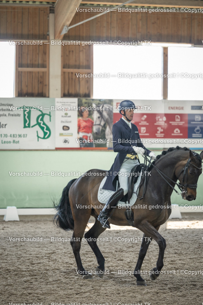 _D5A9570 | Emotionale Pferde- & People-Fotografie rund um Heidelberg, Leimen & Umgebung. Natürliche Fotos von Pferd, Mensch & Familie. Jetzt Termin sichern!
