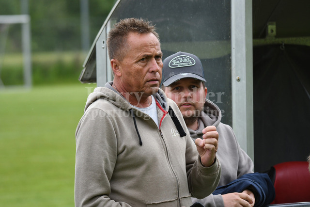 TSV Seebach : SpVgg GW Deggendorf vom 09.05.2025 | Gunther Peukert (sportlicher Leiter TSV Seebach) - Realisiert mit Pictrs.com