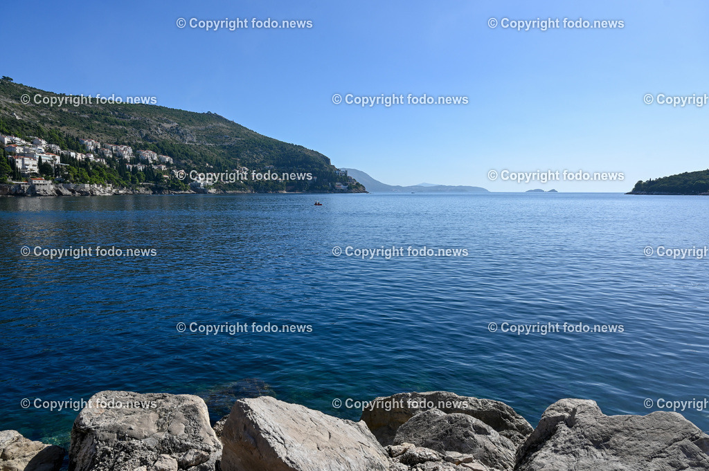 Kroatien_ Dubrovnik_ 11.10.2023-51 | 11.10.2023, Kroatien, HRV, Dubrovnik im Bild Gastronomie, Tourismus, Touristen, Sehenswuerdigkeiten, Stadtansichten



eine Stadt im suedlichen Kroatien an der Adriakueste in der Gespannschaft Dubrovnik-Nereveta. Die Altstadt wurde im Jahr 1979 von der UNESCO in die Liste des Weltkulturerbes aufgenommen.