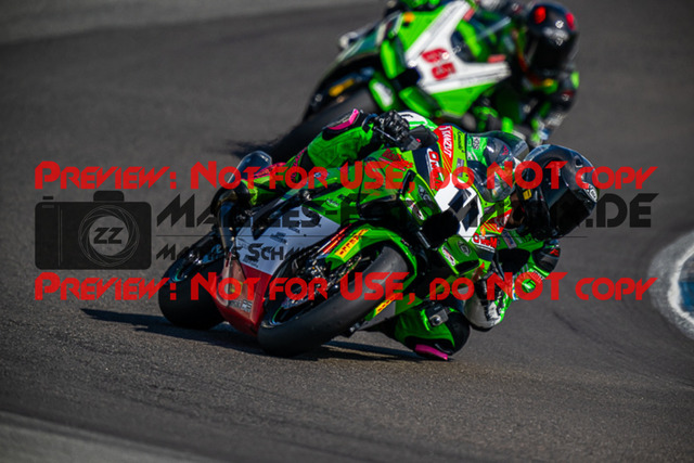 MaZZes_FotoMatrix_220923_2847 | PRO SUPERSTOCK