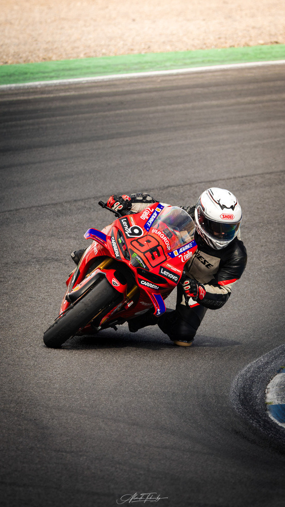 Ducati Trackday Hockenheimring 2026 | Entdecken Sie die faszinierende Welt von Alexander Tschuncky Arts: Kreative Fotografie, atemberaubende Automobilkunst und hochwertiger Bilderdruck. Lassen Sie sich inspirieren! - Realisiert mit Pictrs.com