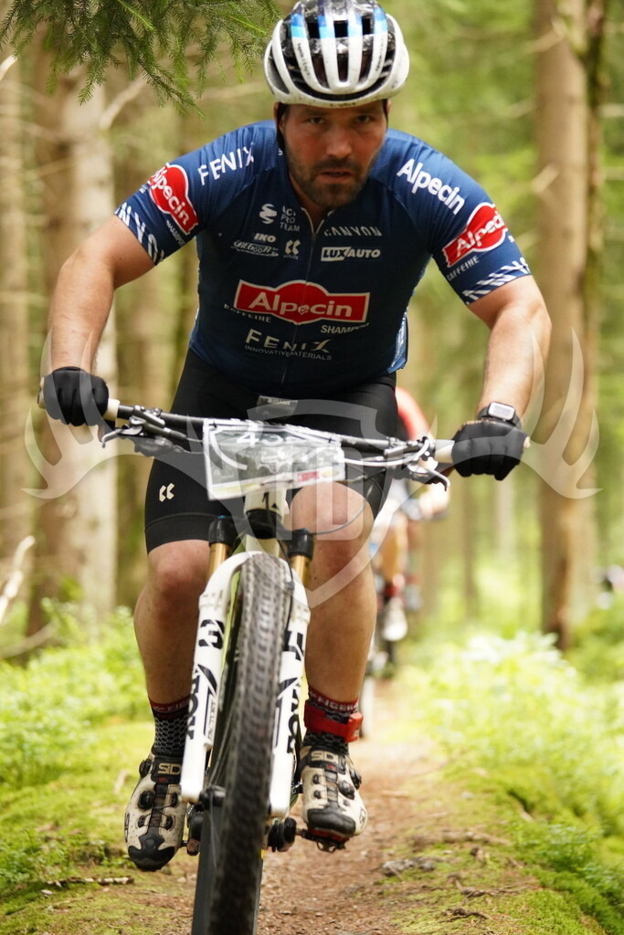 DSC04970 | Fotogalerie der Treibjagd im Dunkelwald - Dein MTB Etappenrennen im Erzgebirge - Realisiert mit Pictrs.com